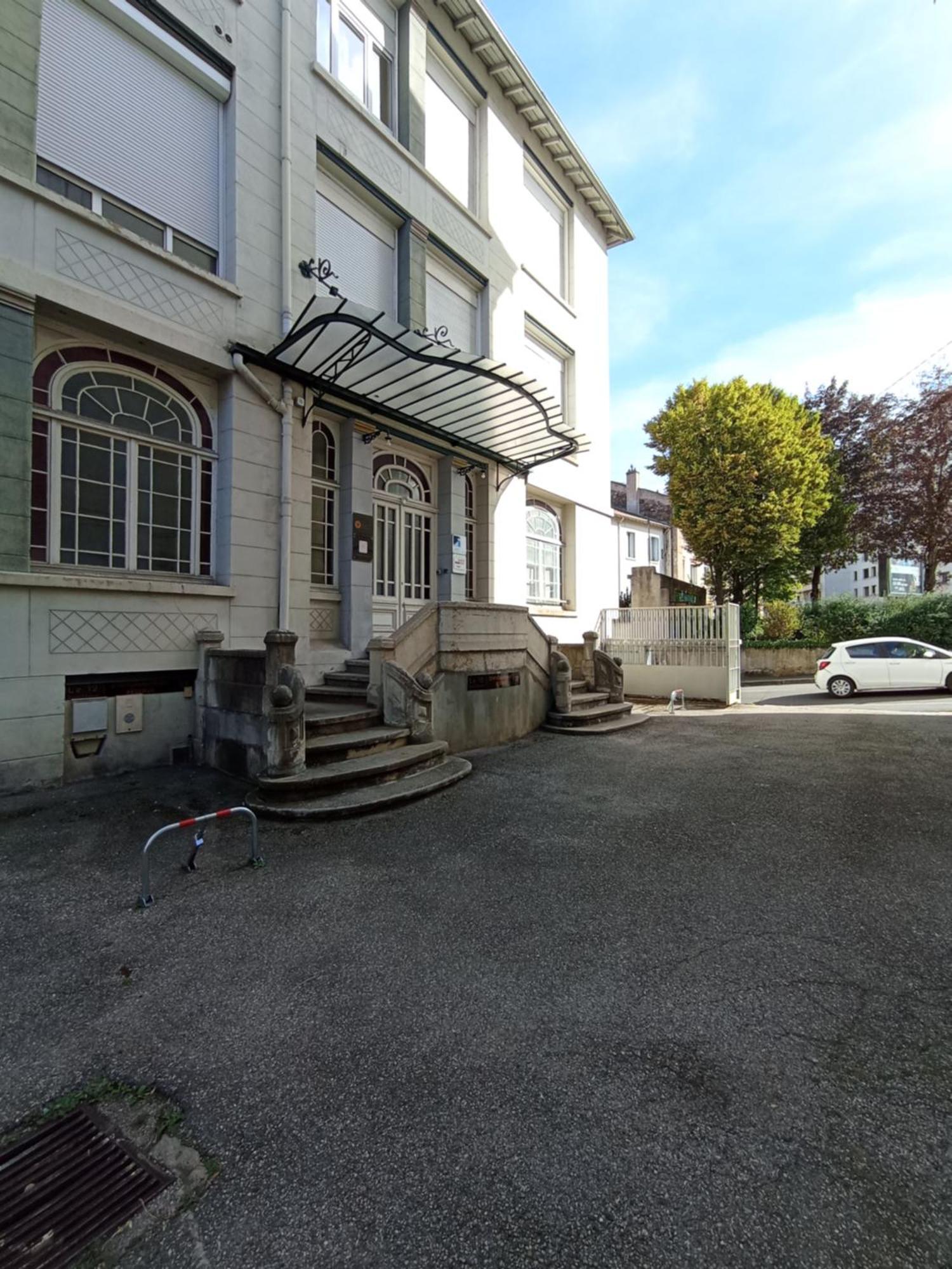 Le 12 Wifi Cosy Parking Gratuit Apartment Saint-Etienne  Exterior photo